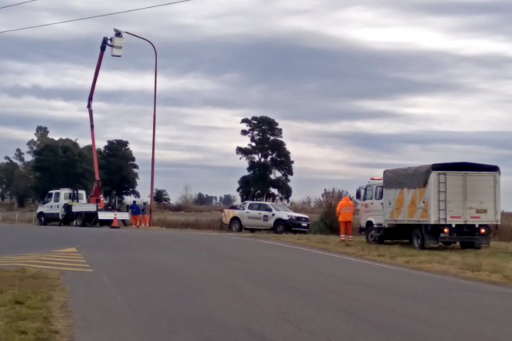 Vialidad provincial realizó reparaciones en sistemas de iluminación en rutas del departamento General López